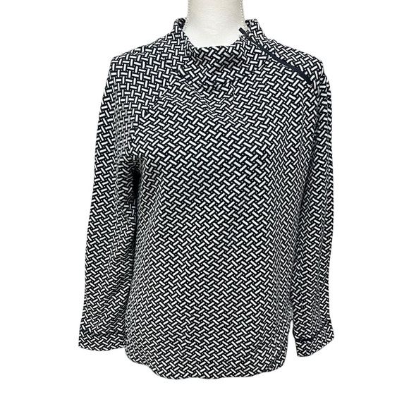 T by Talbots Geometric Print Zip Mock Neck Athletic Top Long Sleeve Size Medium - Picture 1 of 15